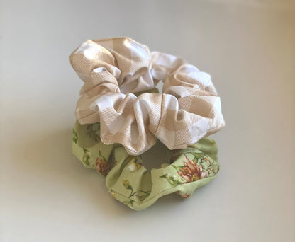 Gingham & Grace Scrunchies